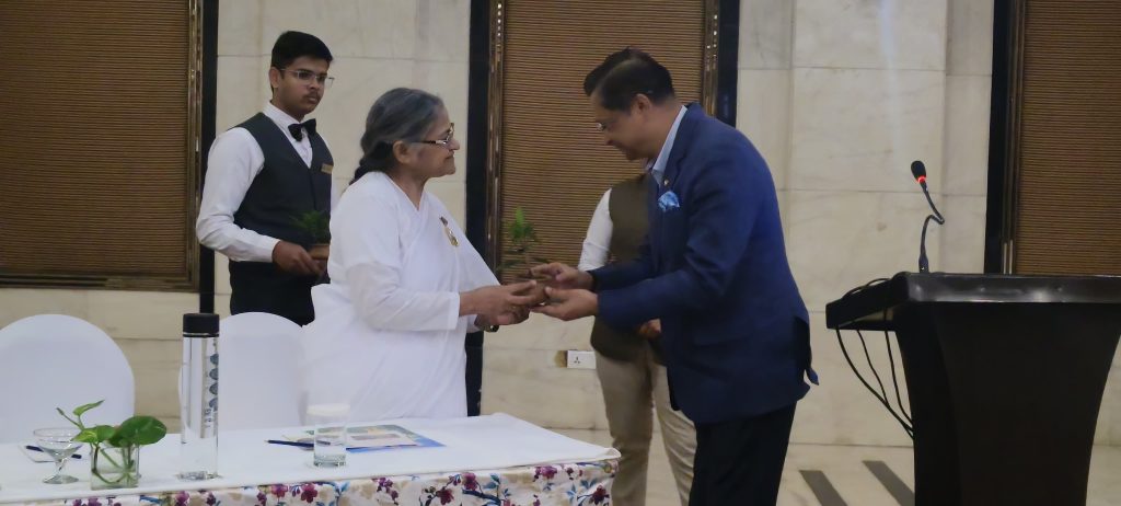 वर्ल्ड टूरिज्म डे पर ब्रह्माकुमारी आर्ट गैलरी म्यूजियम, आगरा में विशेष आयोजन